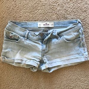 Hollister light wash short shorts